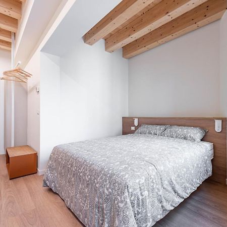 Palazzo '900 Design Flats - Il Poeta Apartment Padova Luaran gambar