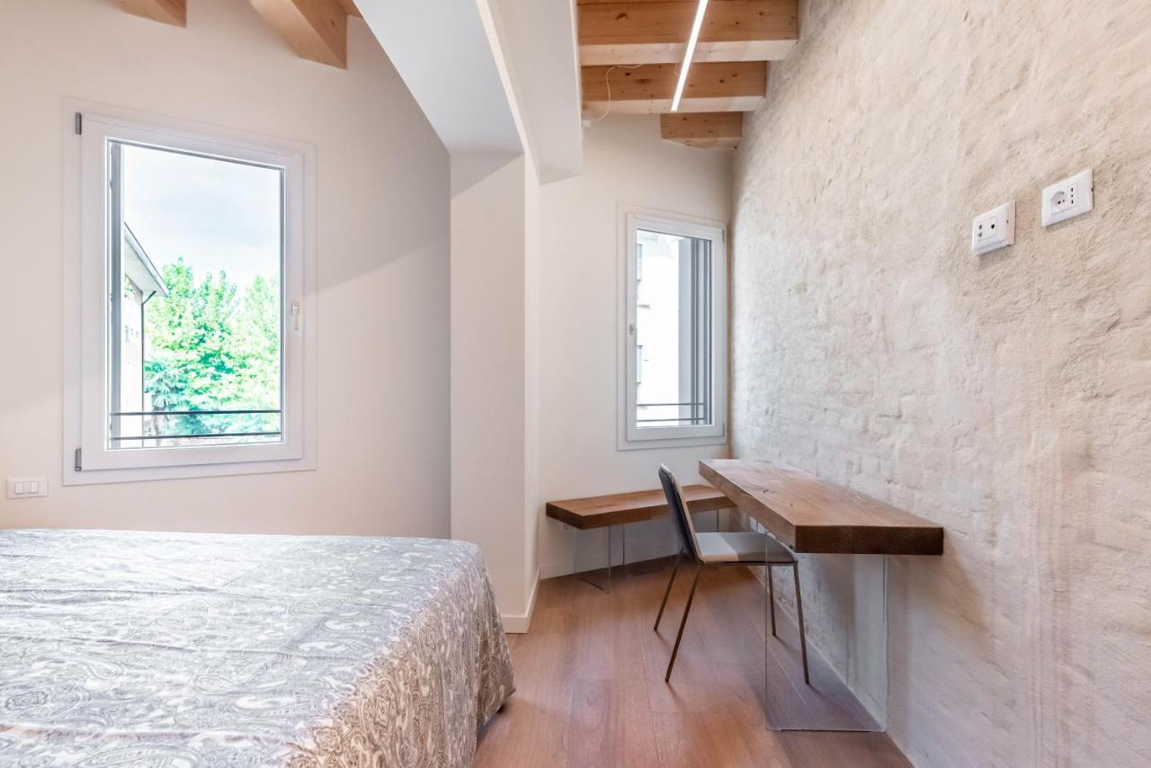 Palazzo '900 Design Flats - Il Poeta Apartment Padova Luaran gambar