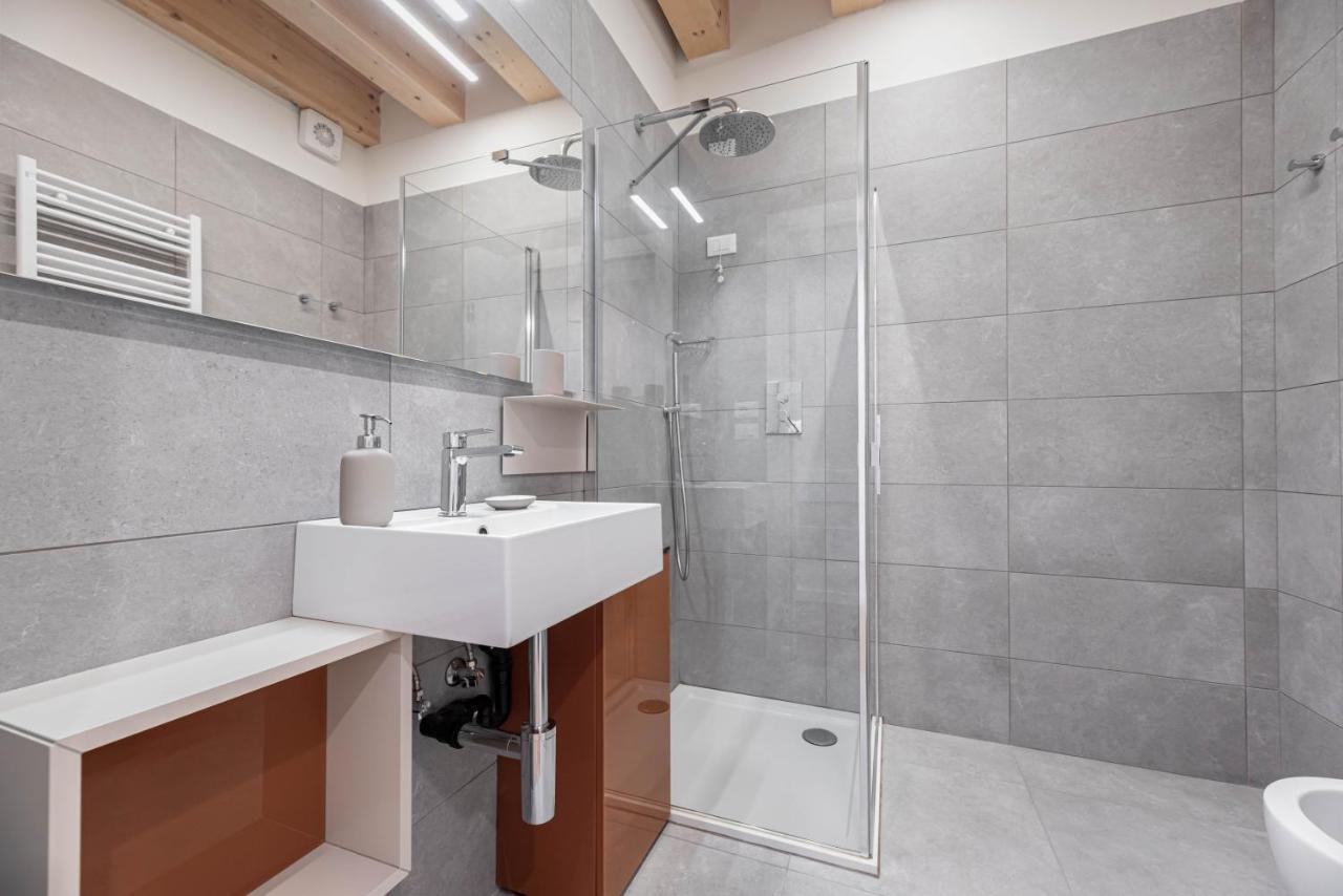 Palazzo '900 Design Flats - Il Poeta Apartment Padova Luaran gambar